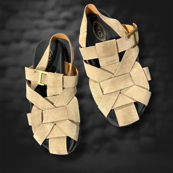 TOD’s T Timeless Tan Sandals with Black Sole - Picture 7 of 12